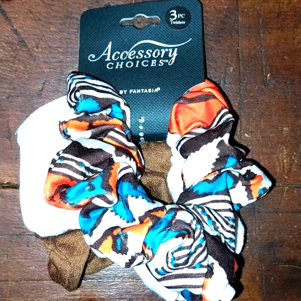 NWT Accessory Choices 3 Pack Scrunchies